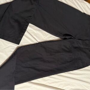 Dockers Men's Dark Gray Chinos